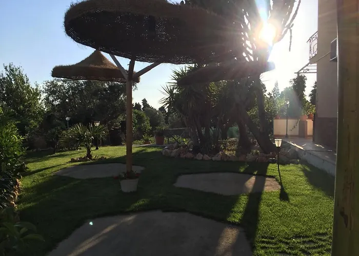 Alojamento de Acomodação e Pequeno-almoço Magna Grecia 4*